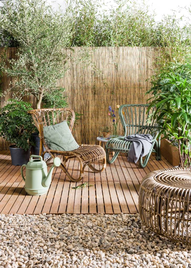 jardim pequeno e simples