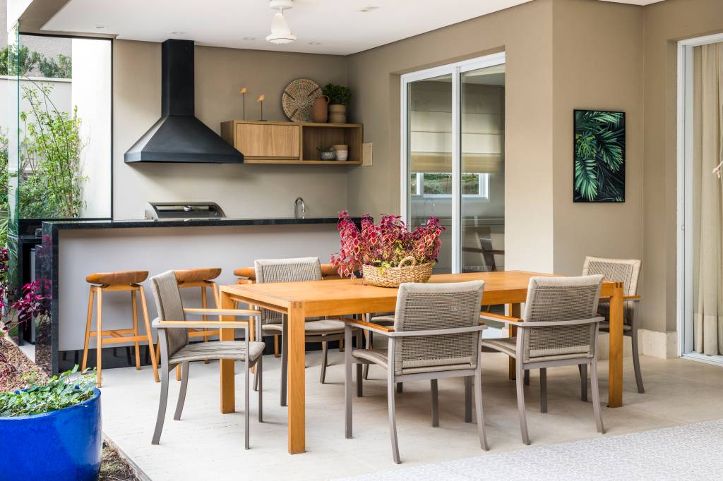 ideias de decoração para área gourmet com churrasqueira pequena