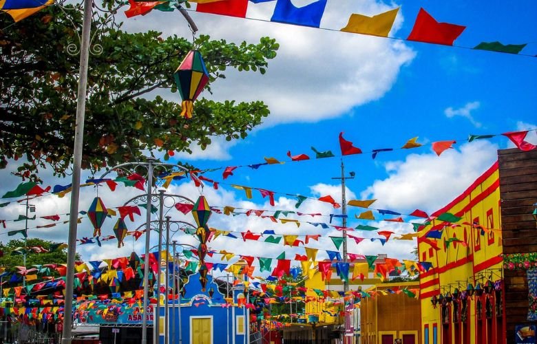 Ideias criativas de balões para seu Arraiá