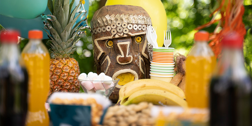 Guia Completo: Mesa de Frutas Escultural para Festas Tropicais