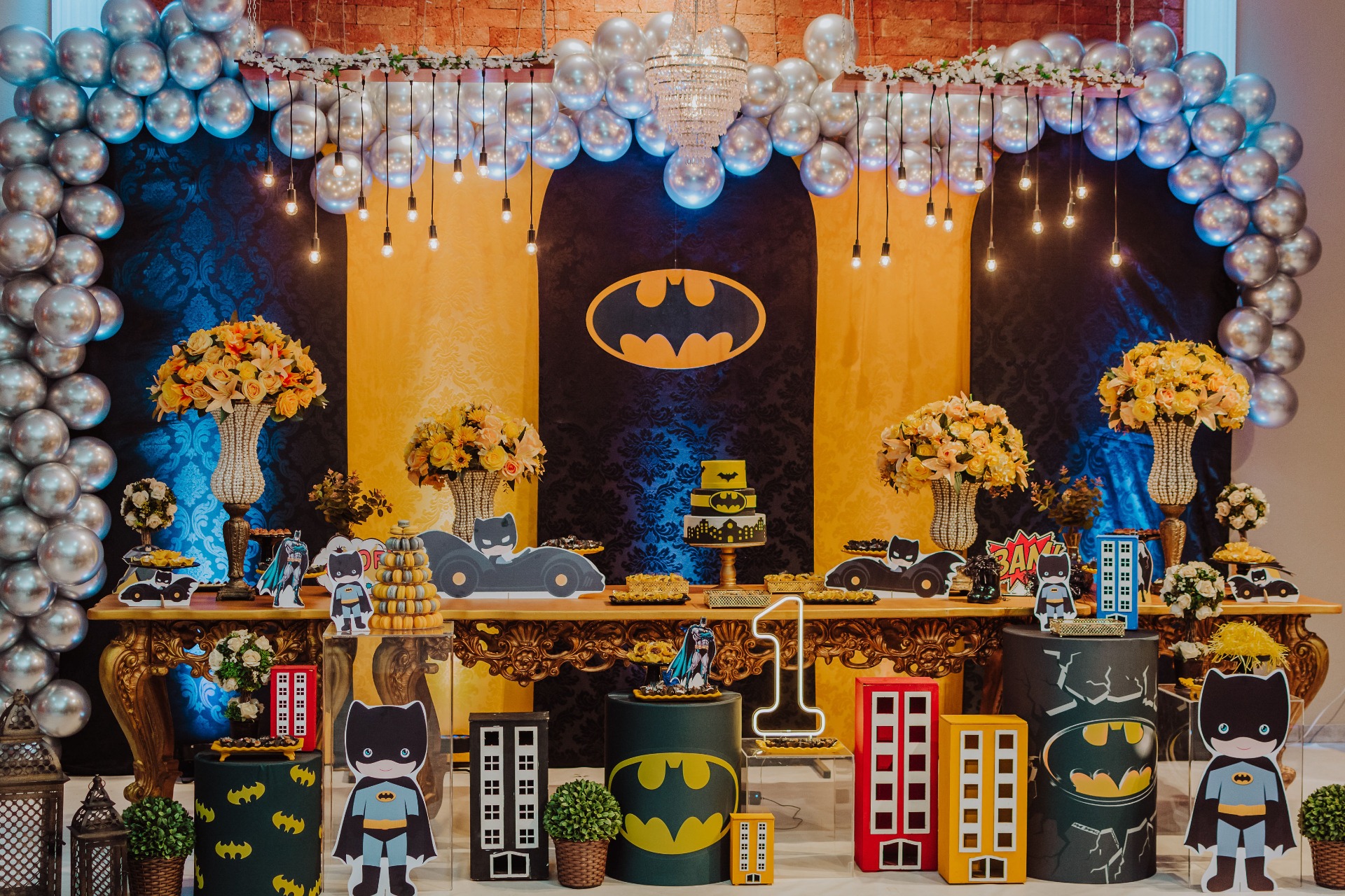 mobiliário inspirado em batman