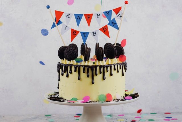 decoração bolo aniversário simples