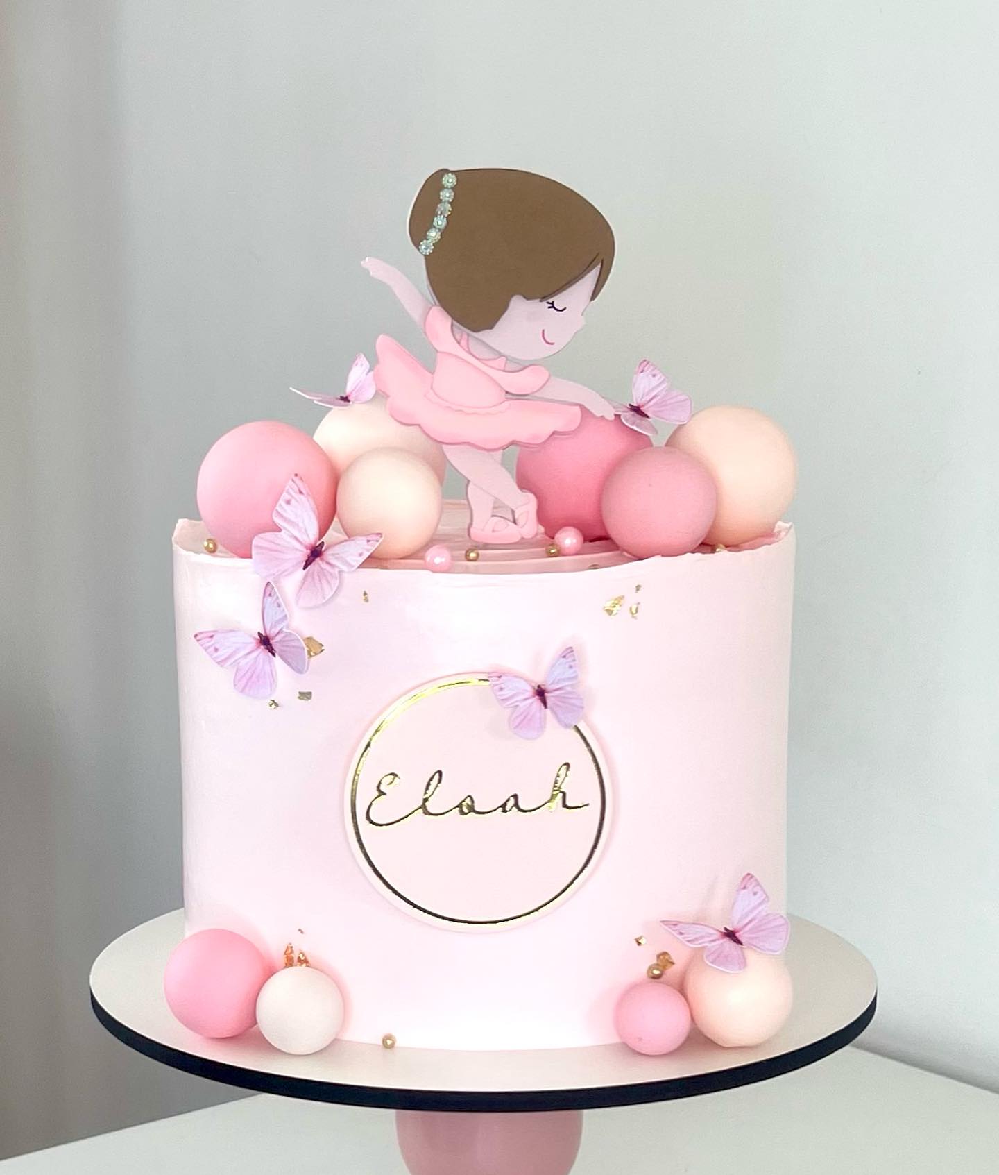 bolo aniversário minimalista