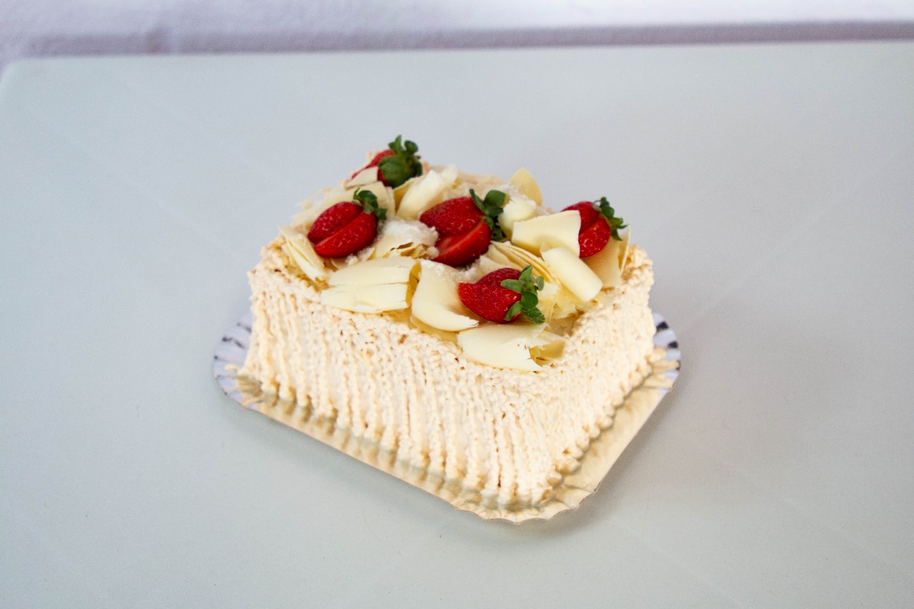 chantininho para bolo de leite ninho