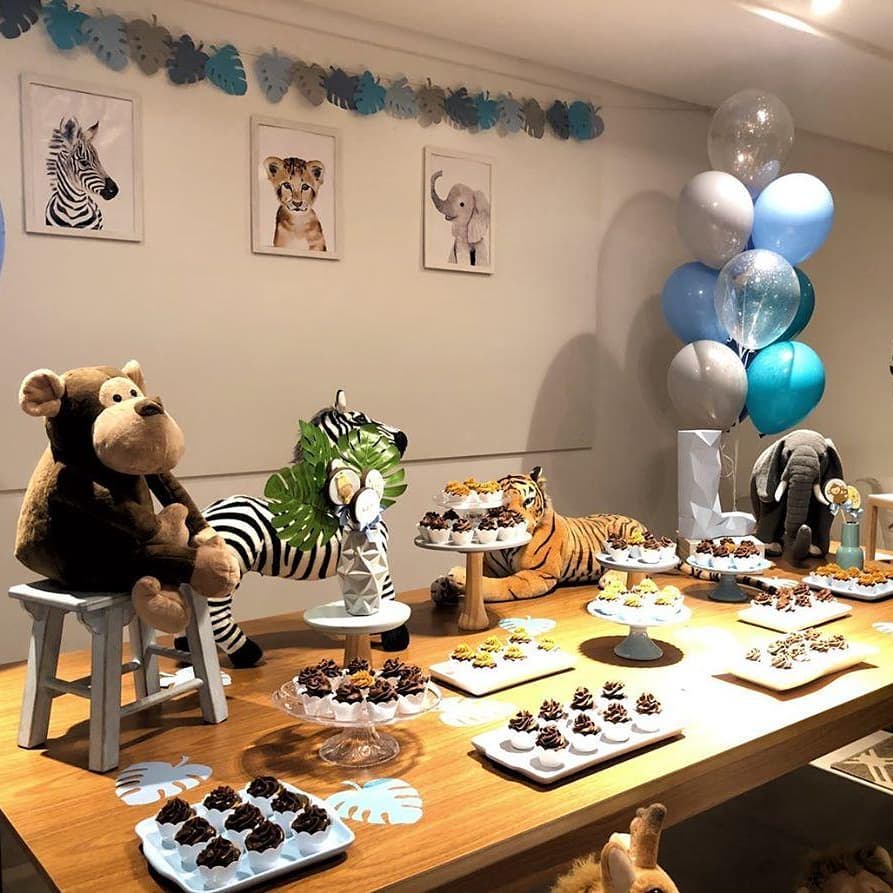 decoração chá de bebê safari com balões