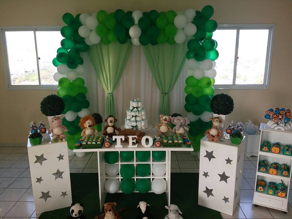 decoração chá de bebê safari mesa principal