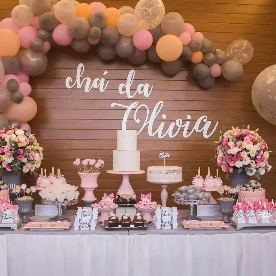 decoração chá de fraldas menina moderna