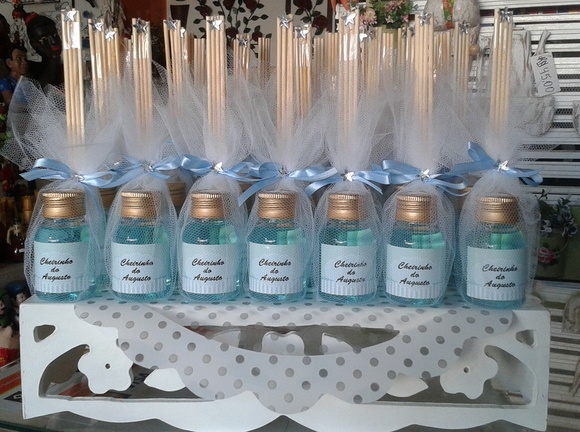 ideias de decoração chá de fralda menino simples e criativas