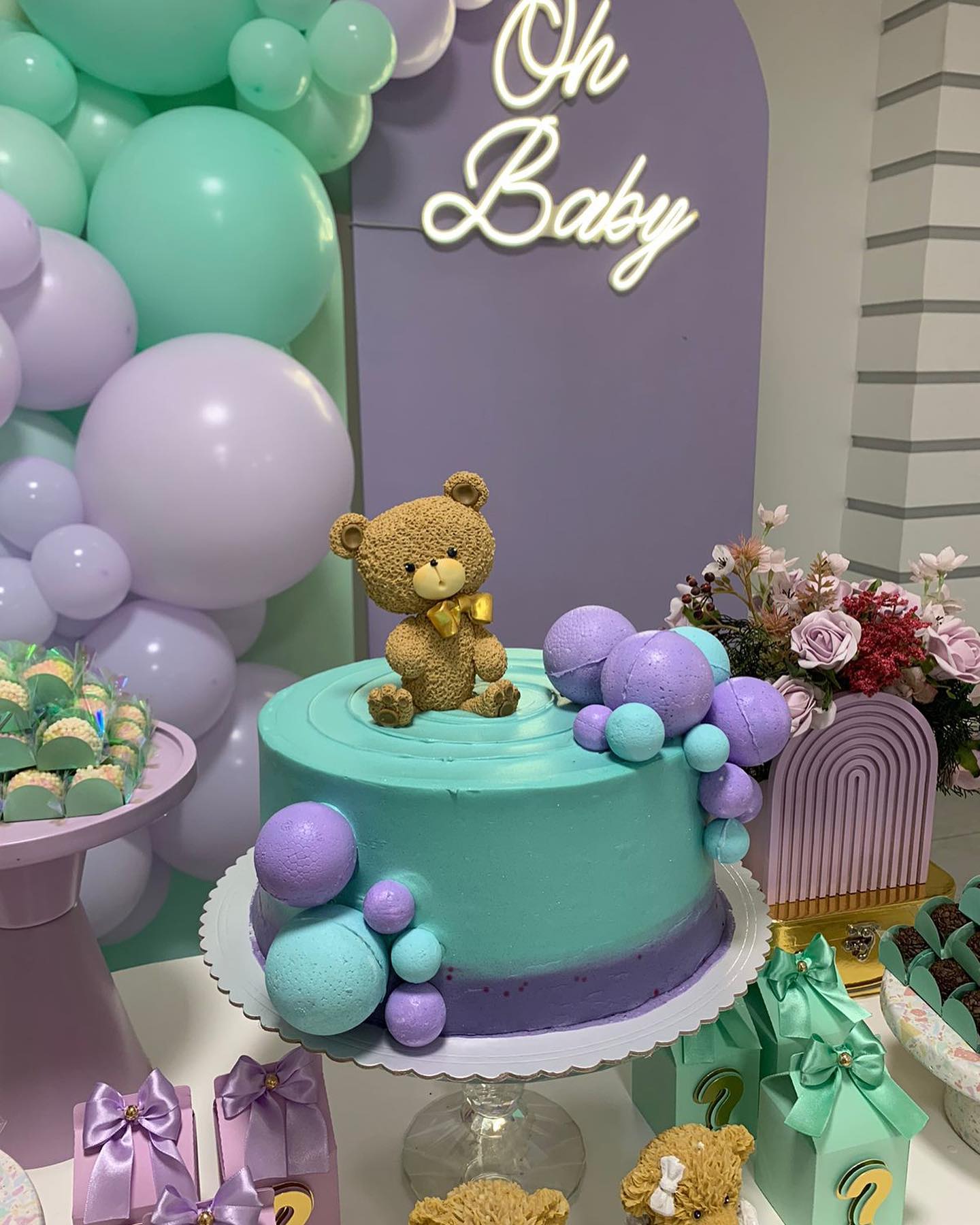 decoração chá revelação vs chá de bebê: qual a diferença?