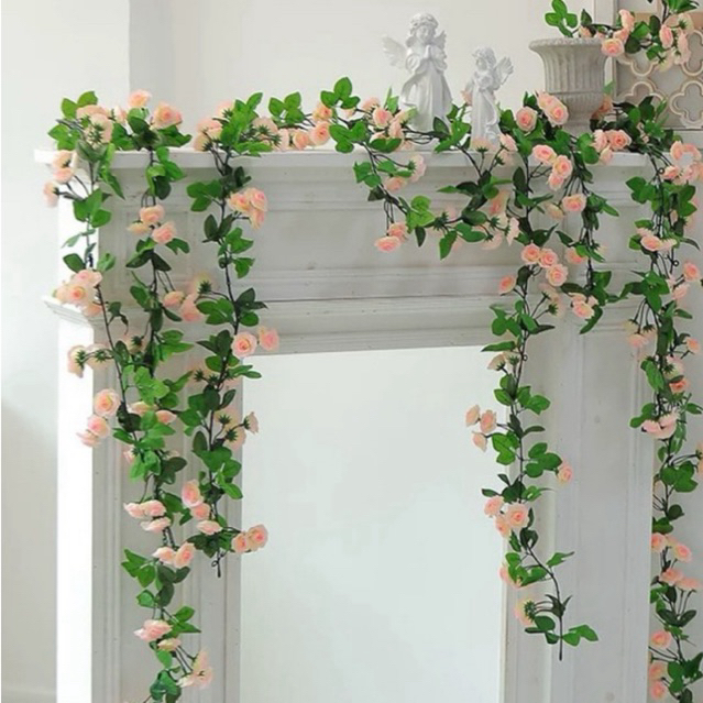 decoração com arco de flores