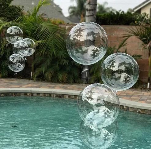balão transparente com confete