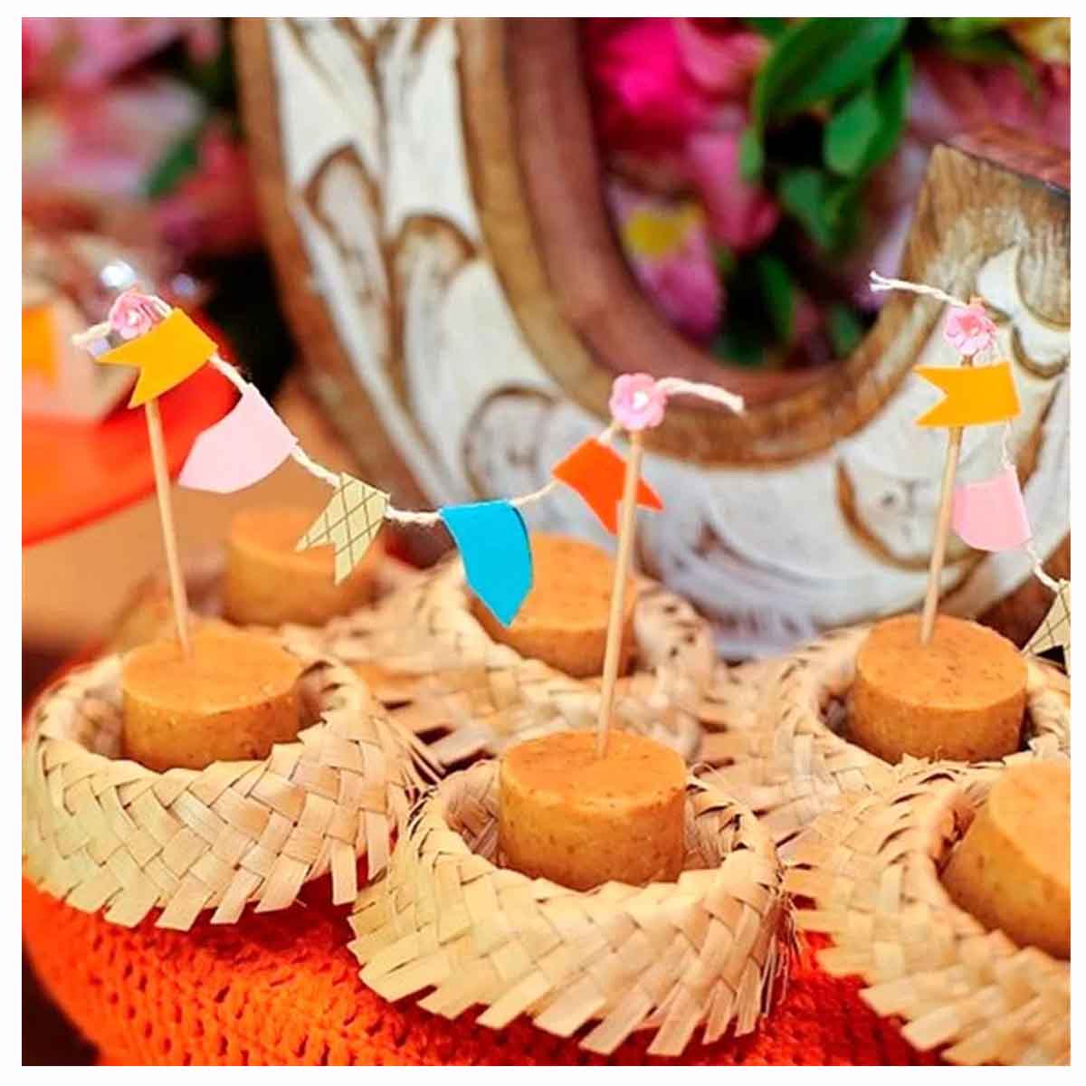 ideias criativas decoração parede chapéu de palha