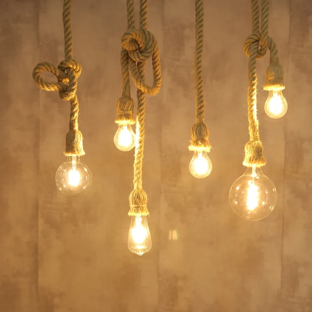 lâmpadas penduradas estilo industrial