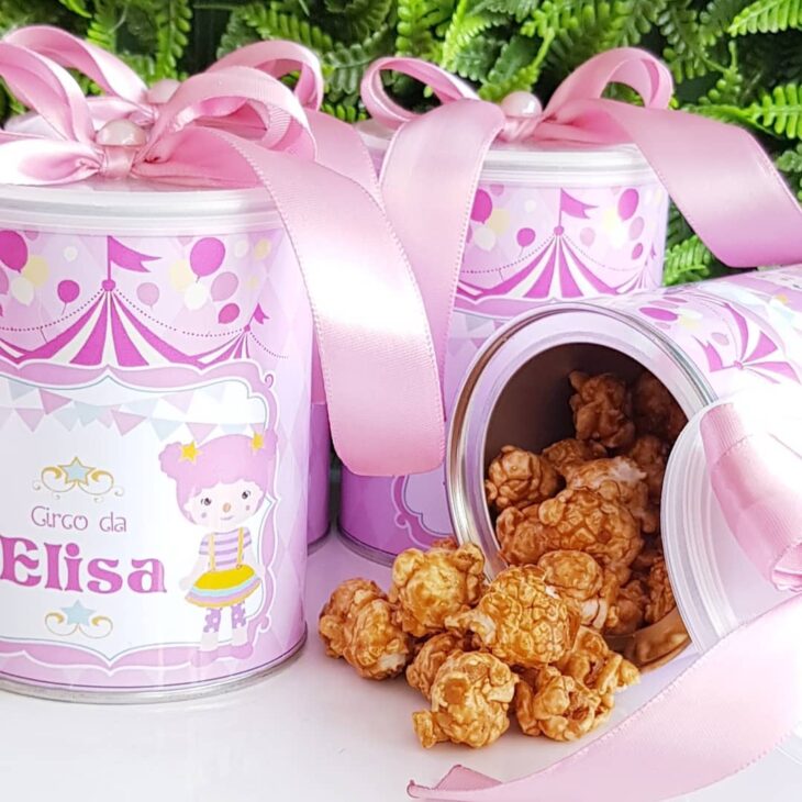 lata de leite decorada vs. caixa de papelão para lembrancinha