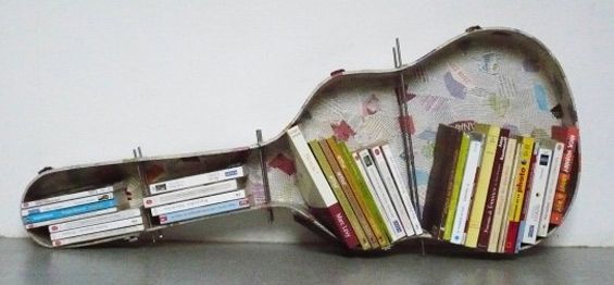 decoração com violão na sala