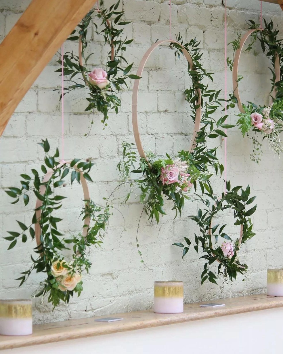 quanto custa decorar a entrada de um salão de casamento