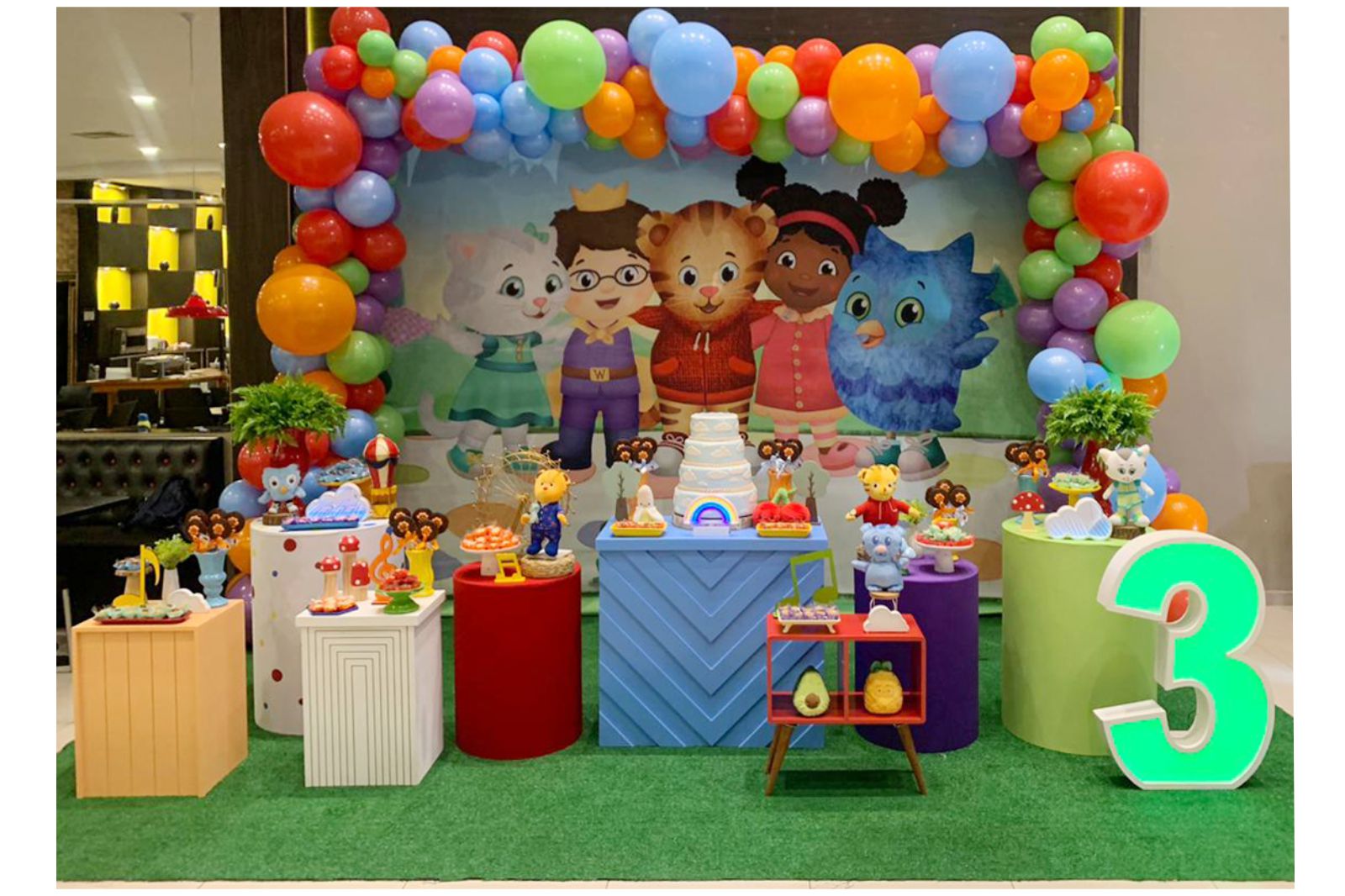 como fazer lembrancinha de feltro daniel tigre