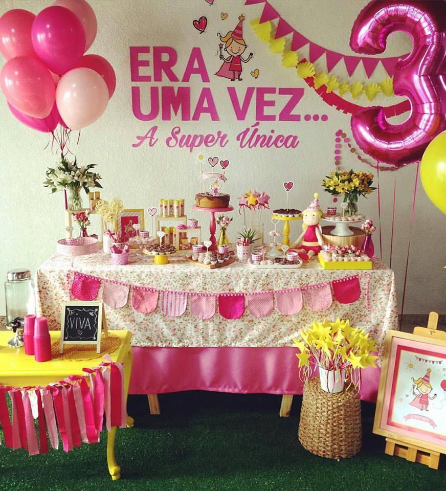 decoração de mesa princesa simples