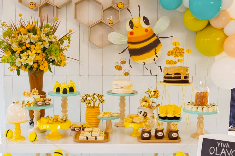 decoração de abelhinha para festa infantil