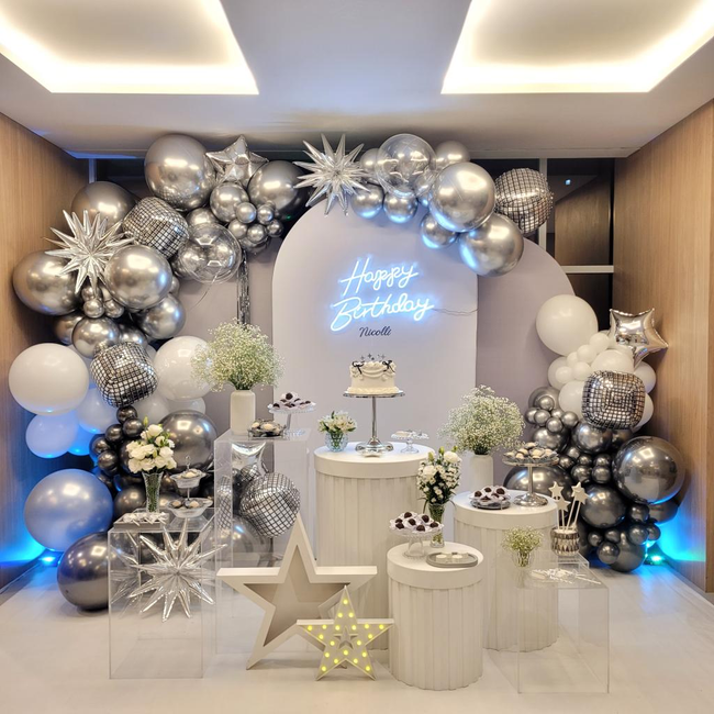 ideias decoração aniversário branco
