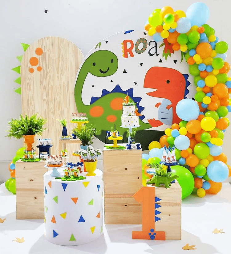 decoração de aniversário de 1 ano masculino com balões