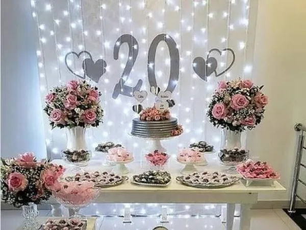 quanto custa decoração de festa de 20 anos