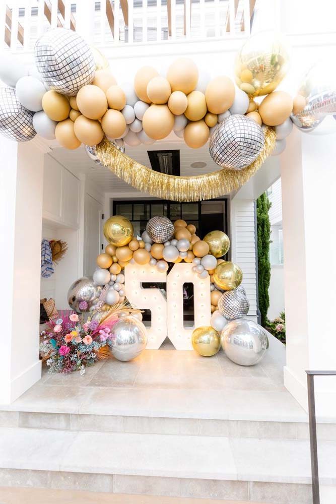 quanto custa decoração festa anos 70