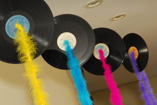 decoração anos 70 vs anos 80