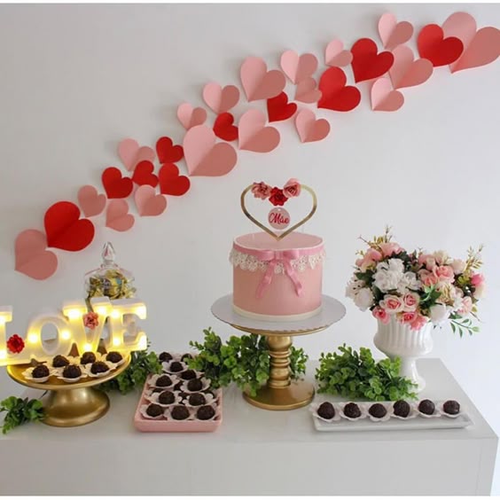 decoração de aniversário feminino simples e barato para 30 anos