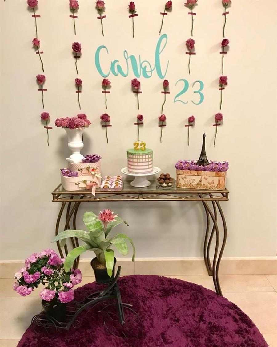 paleta de cores para decoração de aniversário feminino simples