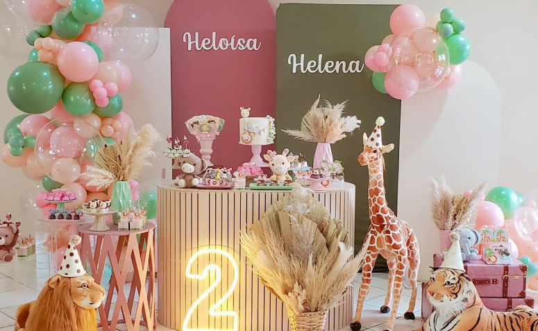 ideias de decoração de aniversário simples feminina com balões