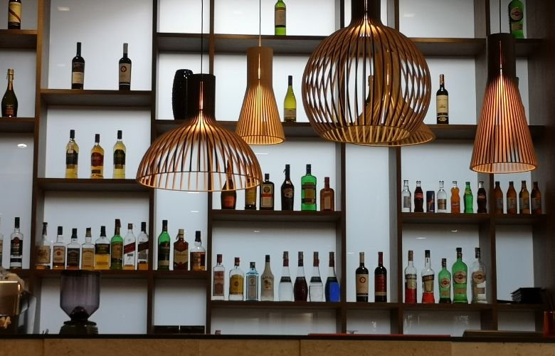 erros comuns ao decorar bar rústico