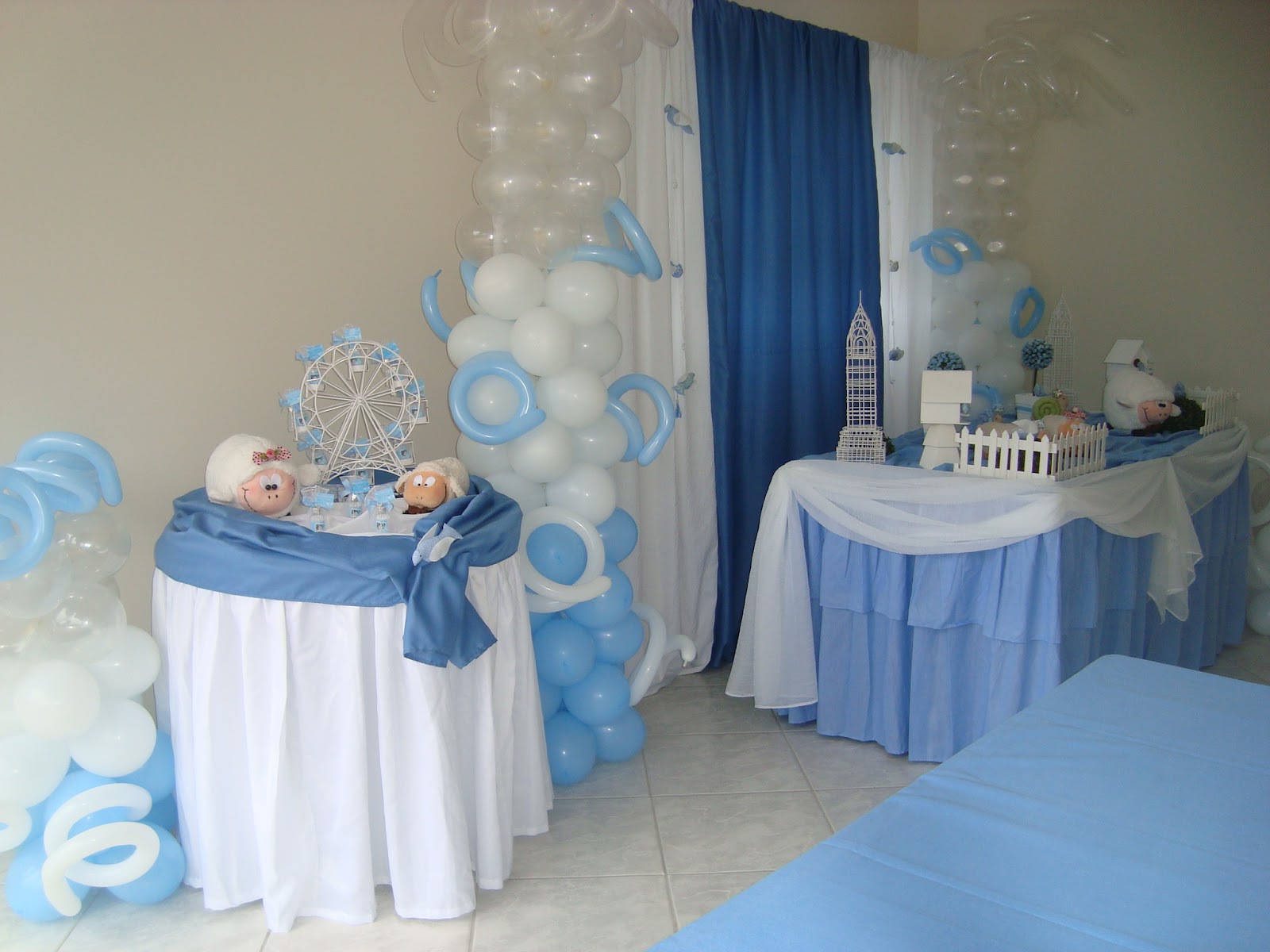 decoração batizado mesa de doces