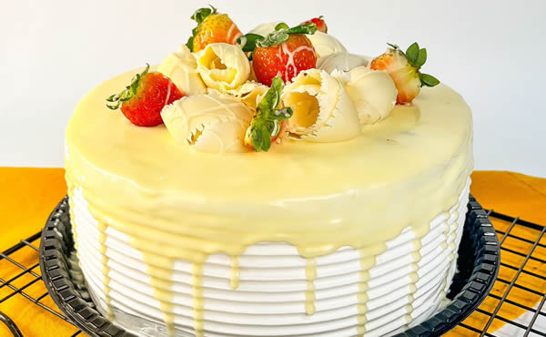 bolo branco para casamento