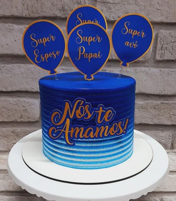 decoração de bolo de aniversário masculino