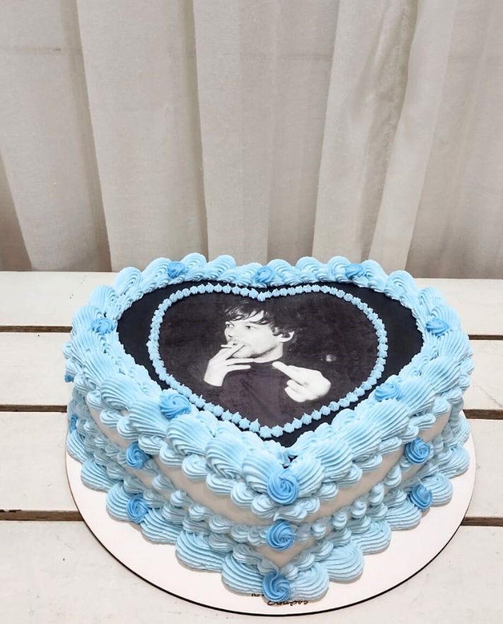 decoração de bolo de aniversário masculino