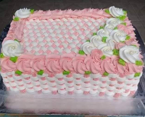efeitos com chantilly no bolo
