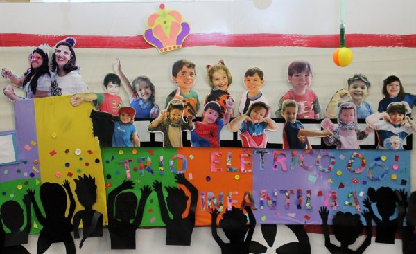 decoração de carnaval escola