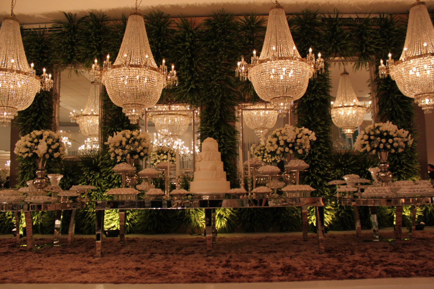 iluminação imersiva para casamento de luxo