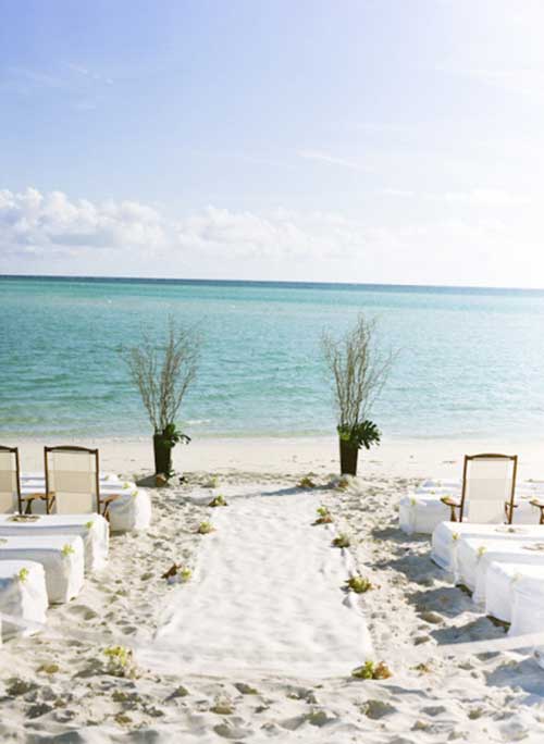 ideias criativas decoração casamento praia simples