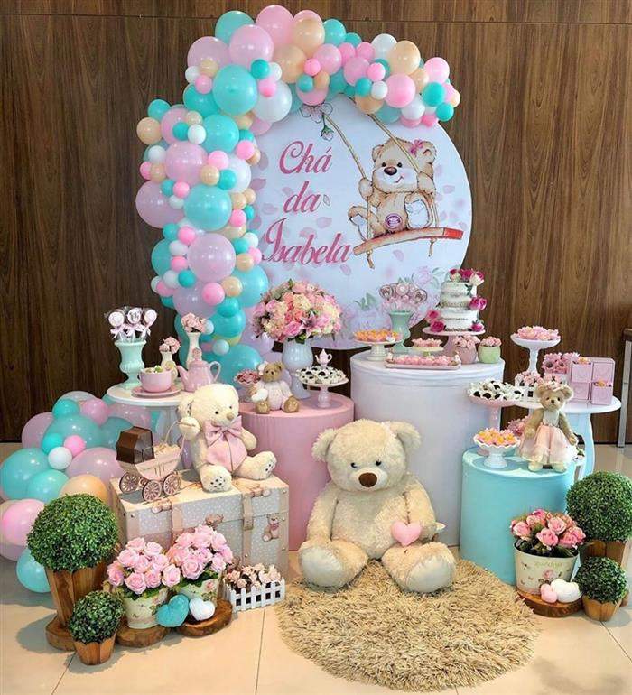 decoração de chá de fralda feminino com balões