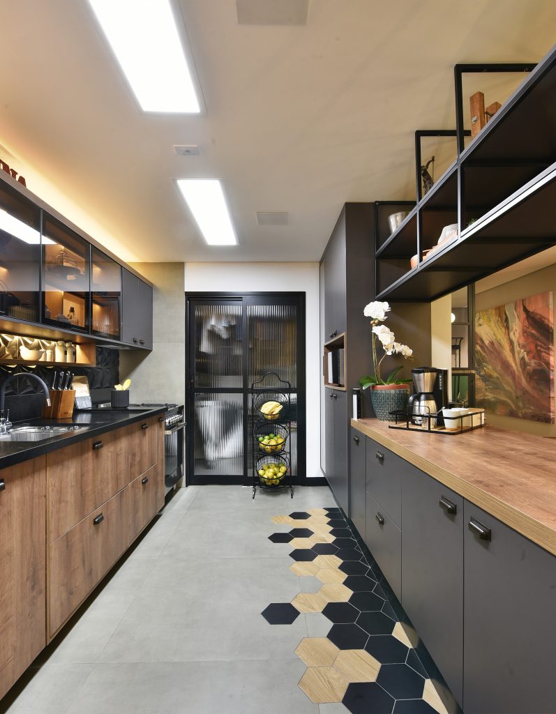 cozinha preta moderna