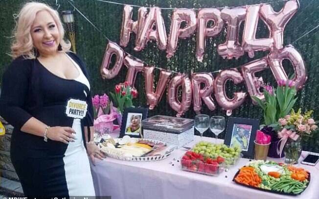 quanto custa decorar festa divórcio simples