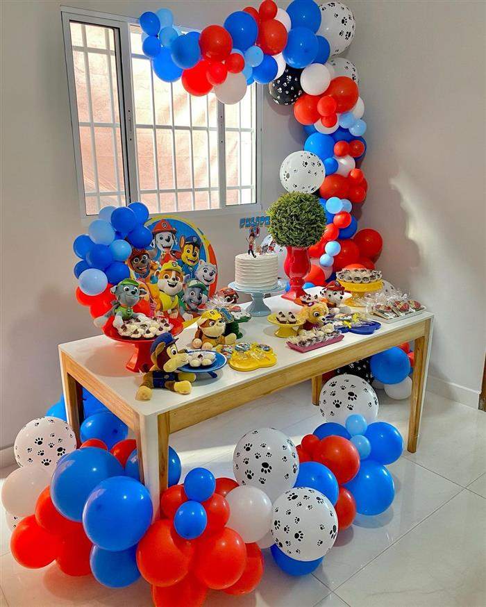 decoração festa menino 3 anos simples