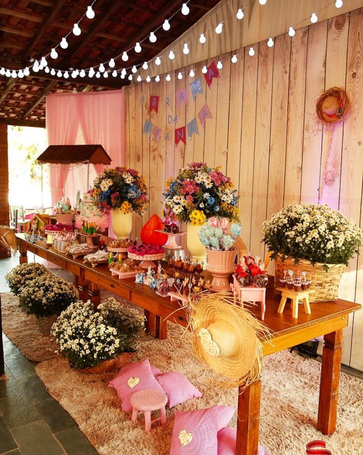 como fazer decoração de festa junina com materiais reciclados