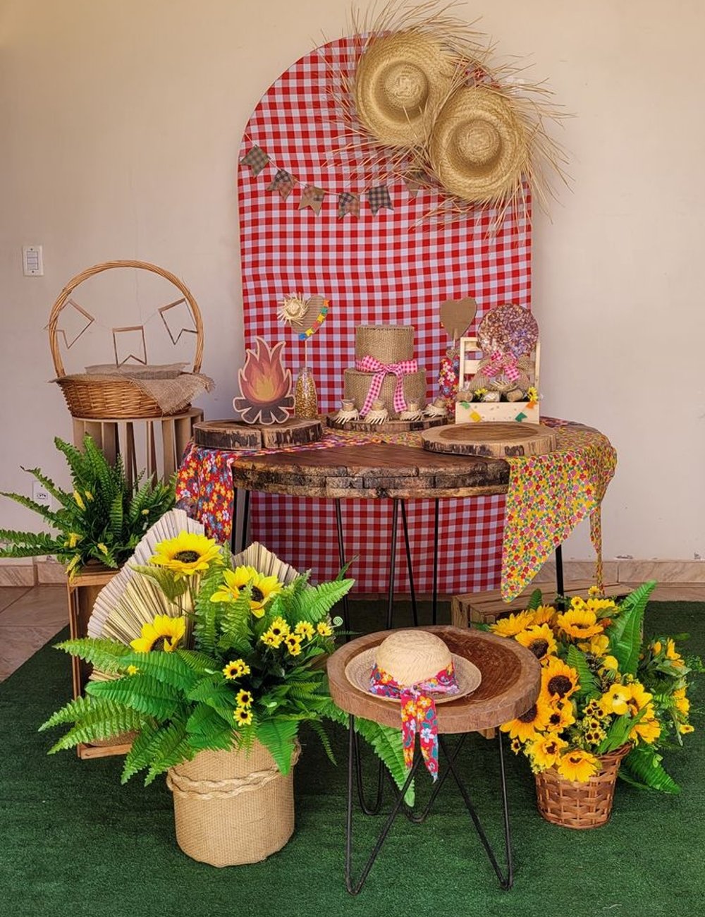 decoração de mesa para festa junina infantil