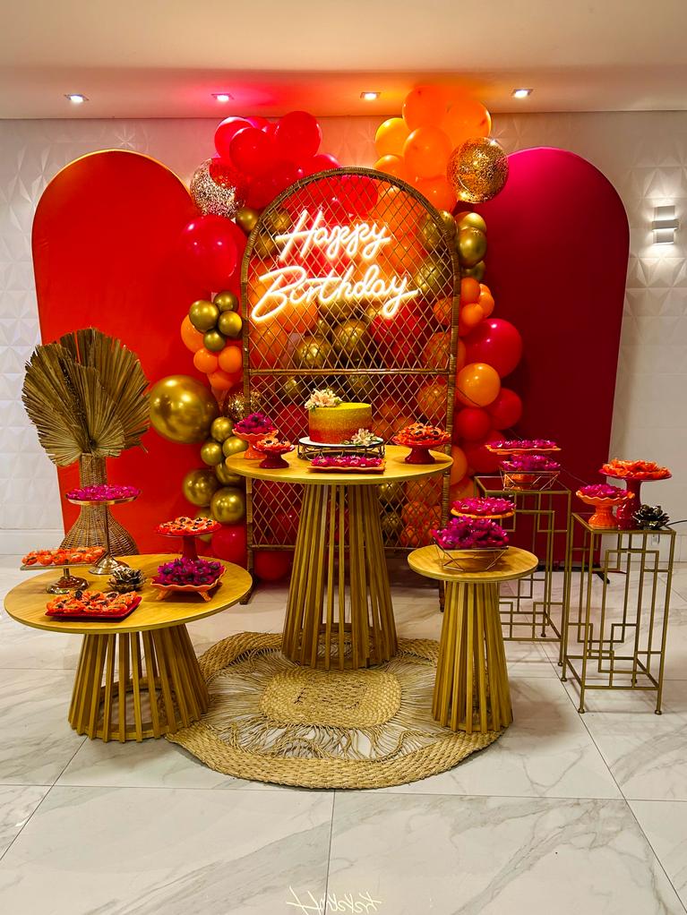 decoração festa laranja e rosa pink