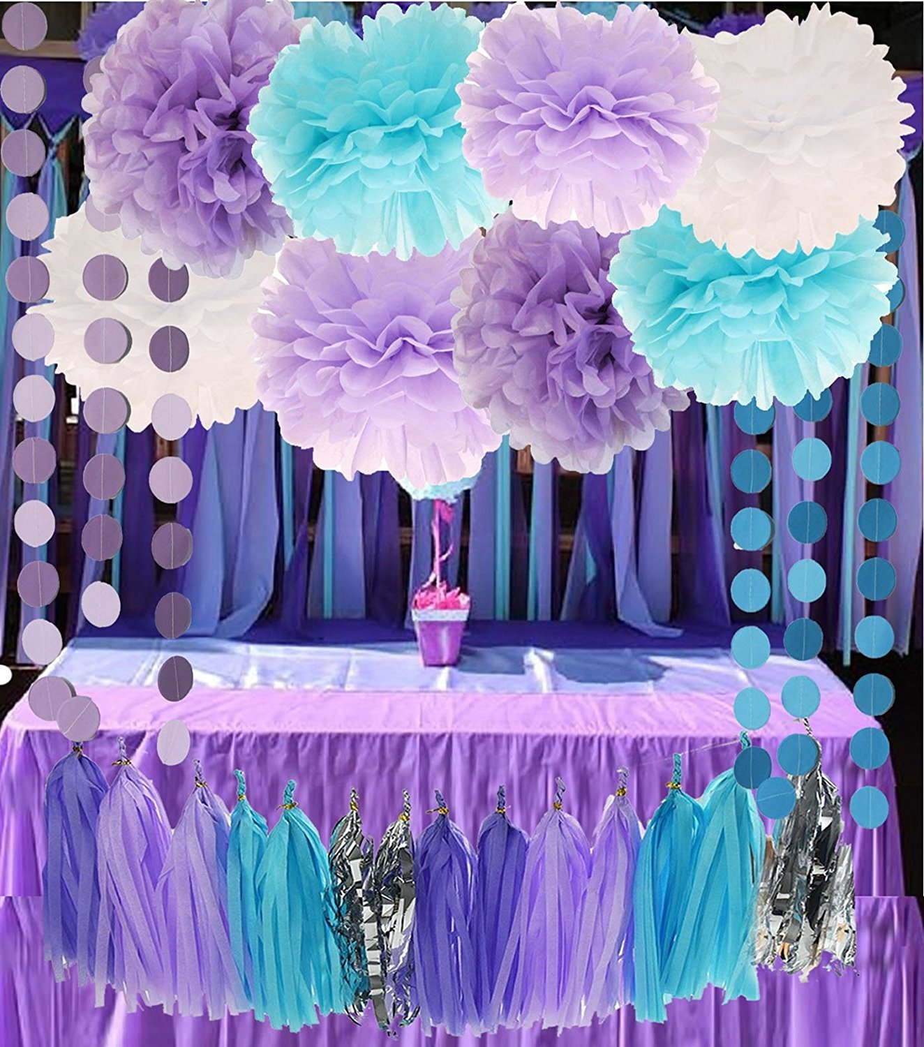 decoração festa minimalista lilás e roxo