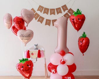 decoração morango e rosa