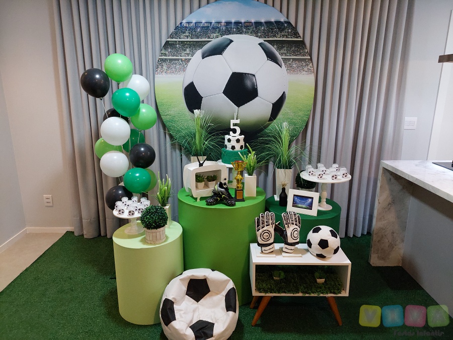 decoração festa futebol menina